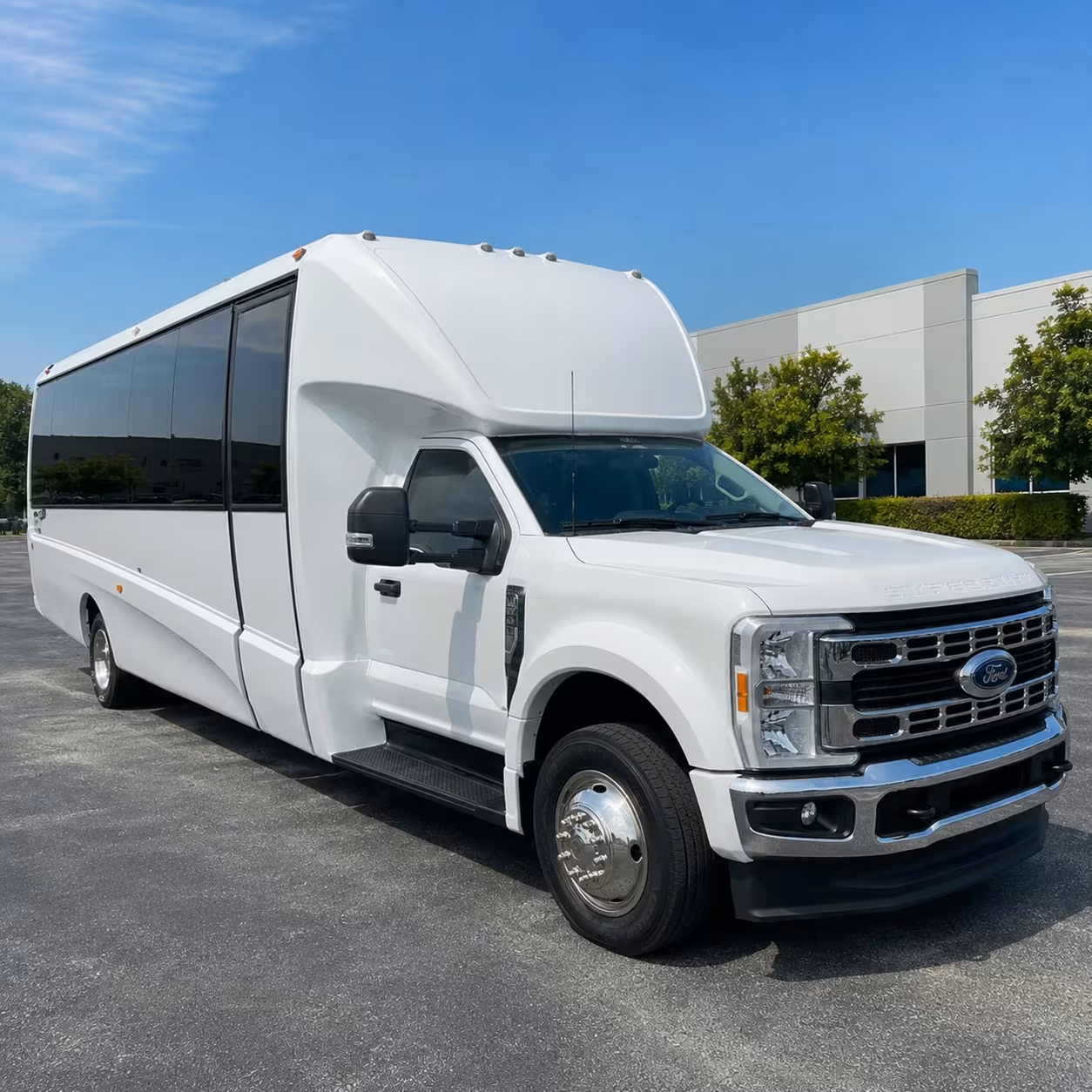 baldwin park minibus rentals to griffith observatory and the la zoo