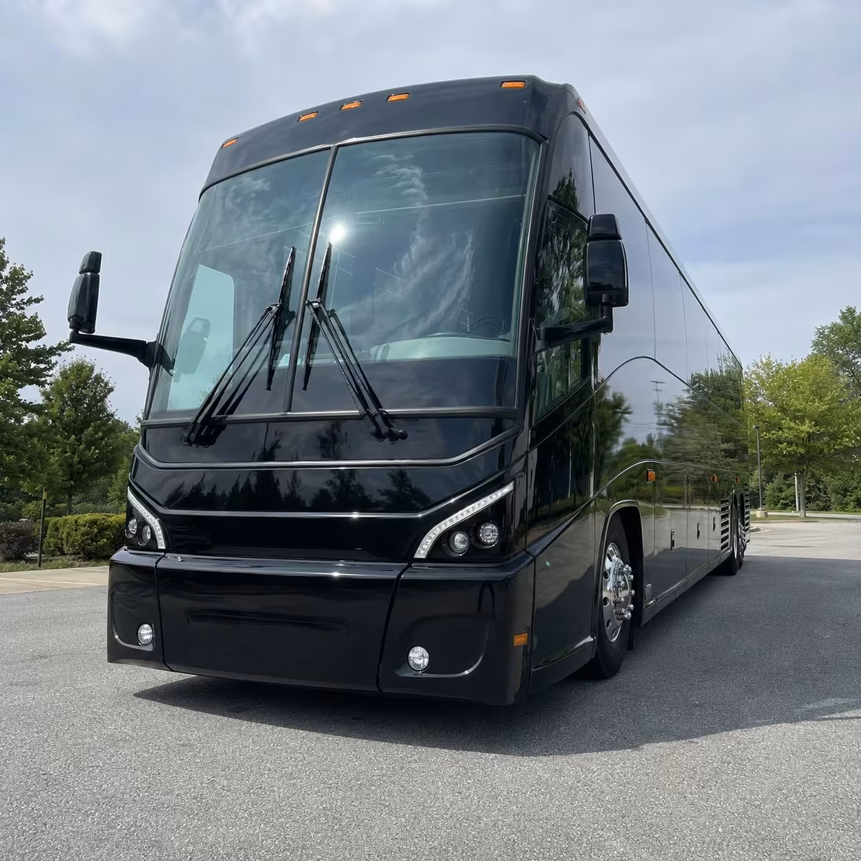 military charter bus rentals in the baldwin park area